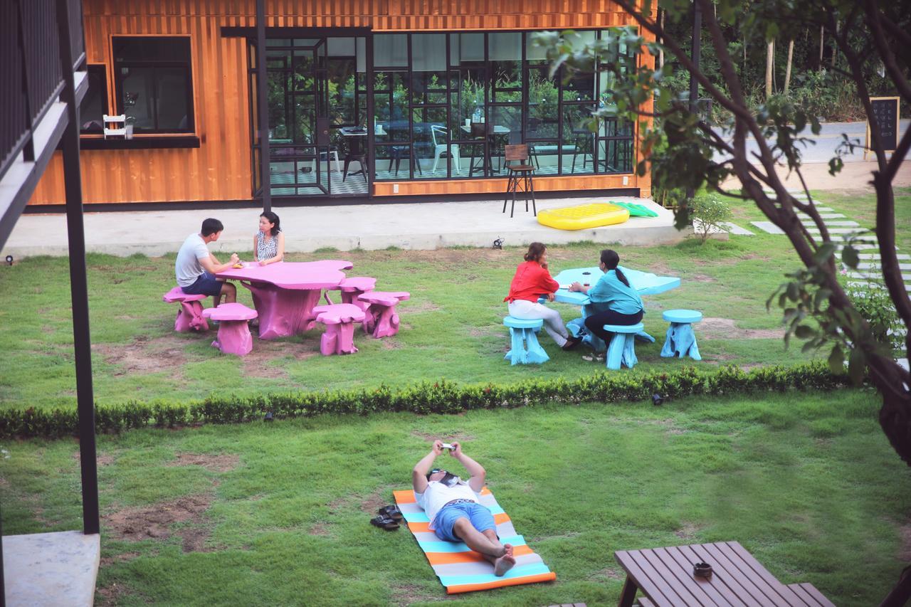 Jn9 Poshtel Hotel Pattaya Bagian luar foto