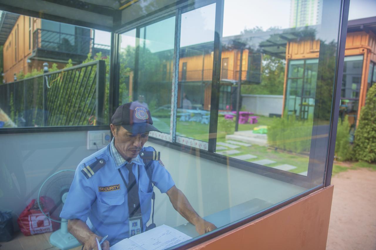 Jn9 Poshtel Hotel Pattaya Bagian luar foto