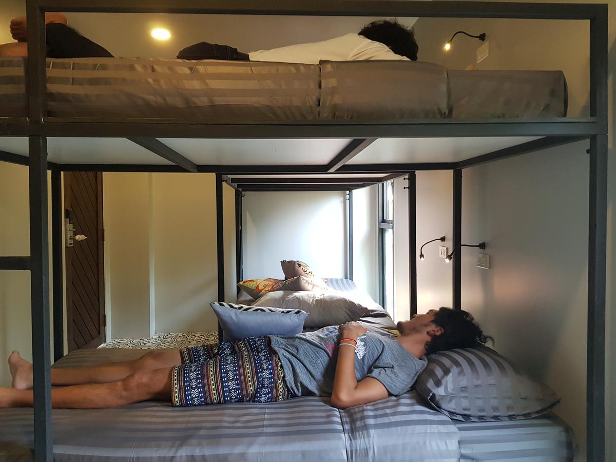 Jn9 Poshtel Hotel Pattaya Bagian luar foto